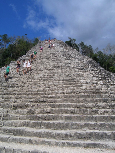 5 - Looking up the 120 steps of Nohoch Mul, Cobá
