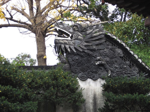 9 - Dragon wall in Yu Garden