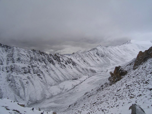 65 - Distant view of the Karakorum in Pakistan