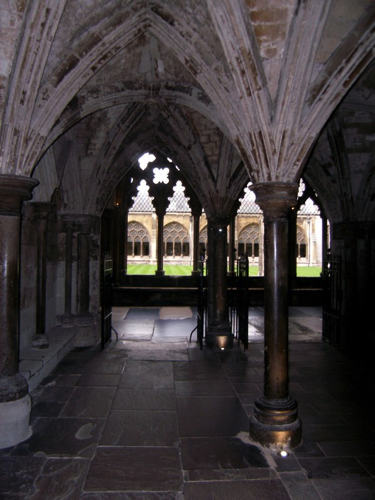 24 - Cloister at Westminster Abbey