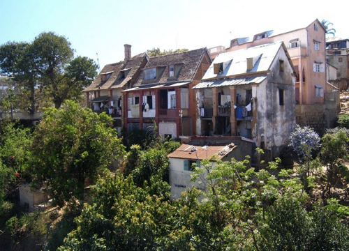 38 - Houses in Antananarivo