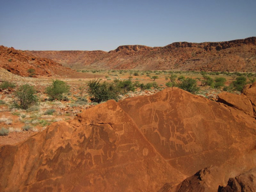 28 - Petroglyphs at 
Tweifelfontein