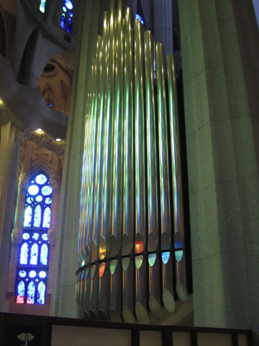 18 - Pipe organ at La Sagrada Familia