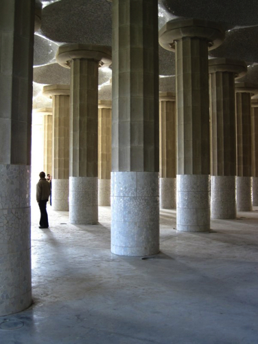34 - Pillars at Parc Guell