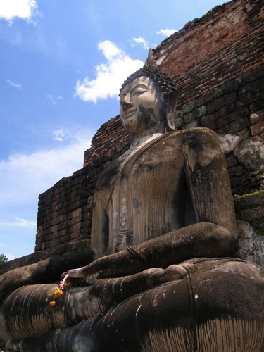 53 - Glancing Buddha, Wat Mahathat